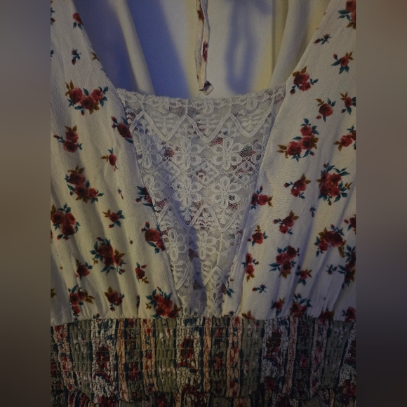 Floral and Lace Sleeveless Dress Tortid 4x - Picture 2 of 6
